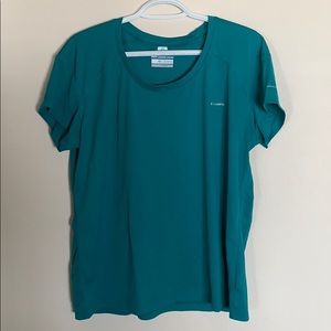 Columbia Omni-Freeze Top